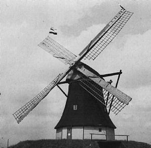 Molen 02814 Goofersmolen (Blerick), foto: n.n., opname 1925 | Database Nederlandse molens media-bestand