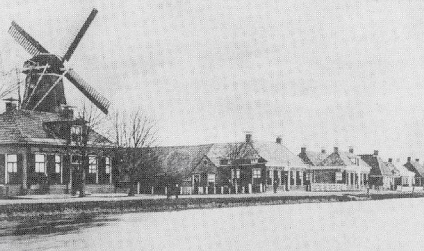 1, Molen 03237 c Molen van Berghuis (pel- en korenmolen) (Gerkesklooster-Stroobos/ Gerkeskleaster-Strobos), De molen van Sybolde Berghuis aan de Friese Streek | Database Nederlandse molens media-bestand