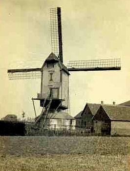 Molen 06680 n Molen van Hushoven (Weert), Foto: F. Niessen (Argus), 1904 (coll. Molenstichting Weerterland) | Database Nederlandse molens media-bestand