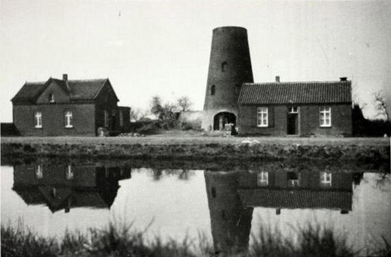 3, Molen 02779 Molen van Smeets (Weert), Foto: coll. NSR | Database Nederlandse molens media-bestand