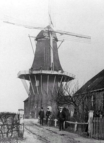 Molen 03123 b Molen van Sagleven (Doetinchem), Foto coll. A. Nibbelink | Database Nederlandse molens media-bestand