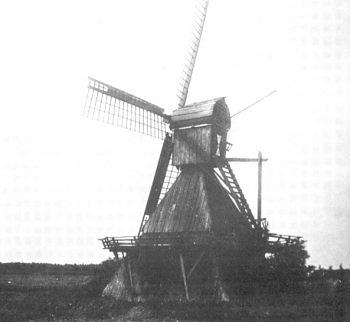 Molen 01425 g Polder 7 (Harlingen/ Harns), Foto: n.n., coll. P. Hofkamp | Database Nederlandse molens media-bestand