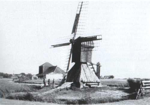 1, Molen 03171 (spinnenkop) (Ferwoude/ Ferwâlde), Foto: n.n., coll. Willem D. Hengst, Utskoat 75 | Database Nederlandse molens media-bestand