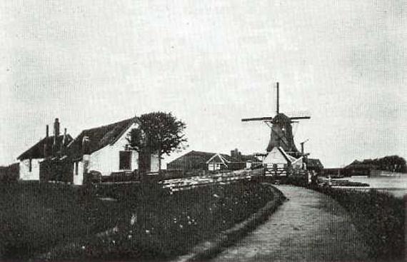 1, Molen 04146 c De Ruiter / De Ruyter (Alkmaar), Foto: n.n., opname 1900-1903 | Database Nederlandse molens media-bestand
