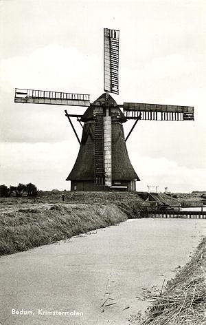 Molen 00524 Oostelijke Bedumerpolder, De Phoenix / Krimstermolen (Bedum), ansichtkaart 972, coll. Gron. Molenstichting | Database Nederlandse molens media-bestand