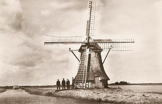 1, Molen 06439 Polder De Nije Borgkrite / Polder 106 (2e), Borgmolen (Grouw/ Grou), Foto: n.n. , coll., Frans Weemaes | Database Nederlandse molens media-bestand
