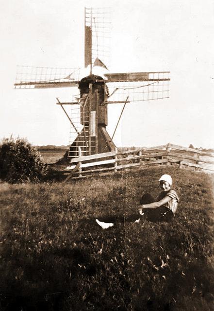 1, Molen 03275 b De Tweede Polder / De Kleine Polder / Polder 20 (Heerenveen/ It Hearrenfean), Foto: n.n. (coll. D. Bunskoeke) | Database Nederlandse molens media-bestand