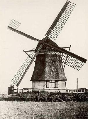 Molen 00348 Stroeërpolder (Hippolytushoef), Foto: n.n., 14 feb. 1916 (coll. V. Mepschen) | Database Nederlandse molens media-bestand