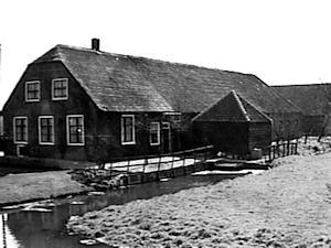 Molen 16088 (karnmolen) (Benthuizen), Foto: S.J. Bouma, 1958 (beeldbank RCE) | Database Nederlandse molens media-bestand
