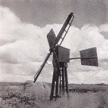1, Molen 17712 (weidemolen) (Fochteloo), Foto: S.J. van der Molen, 1943 (Fries Molenboek 1971) | Database Nederlandse molens media-bestand